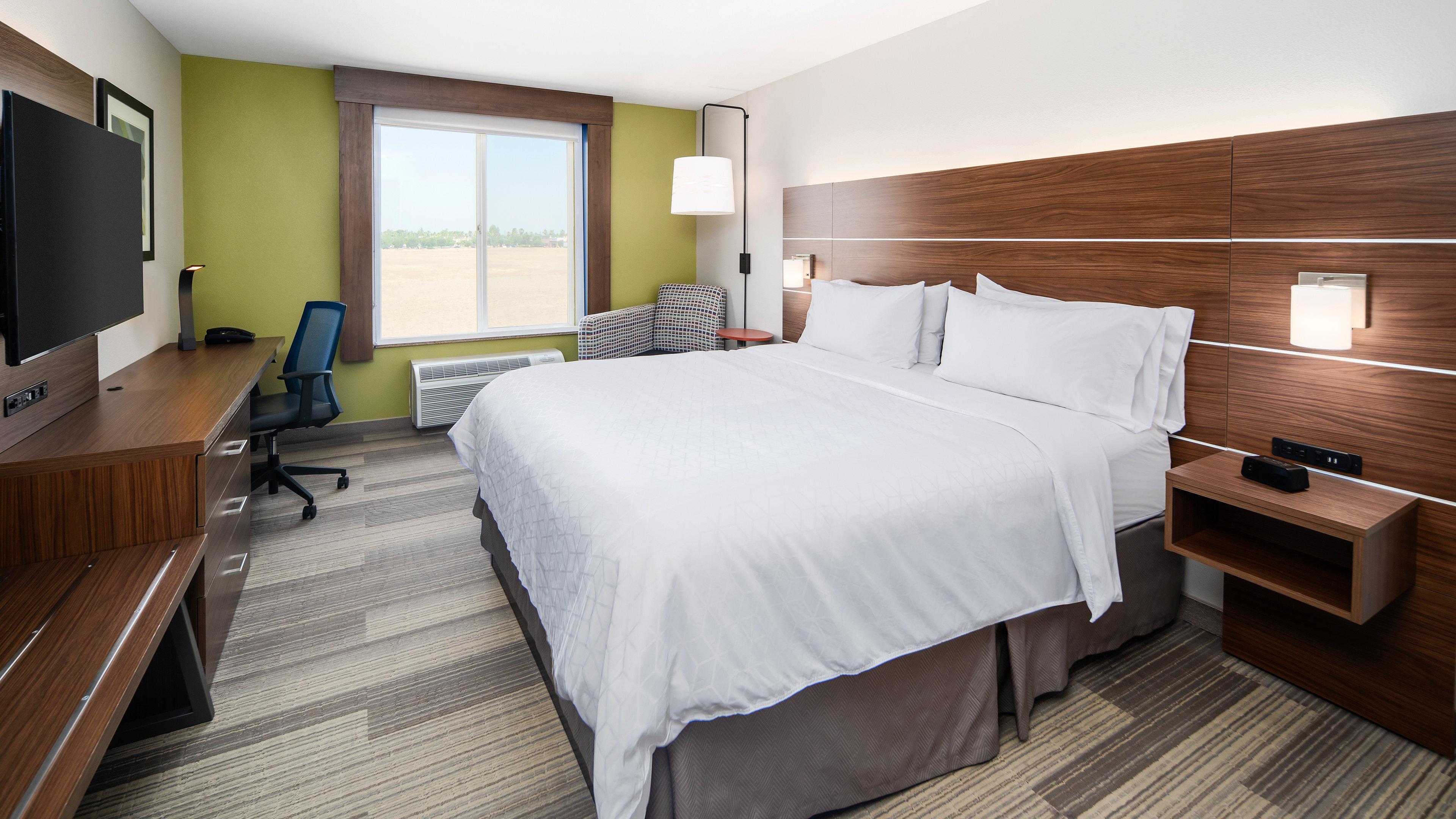 Holiday Inn Express & Suites Dinuba West By Ihg Zewnętrze zdjęcie