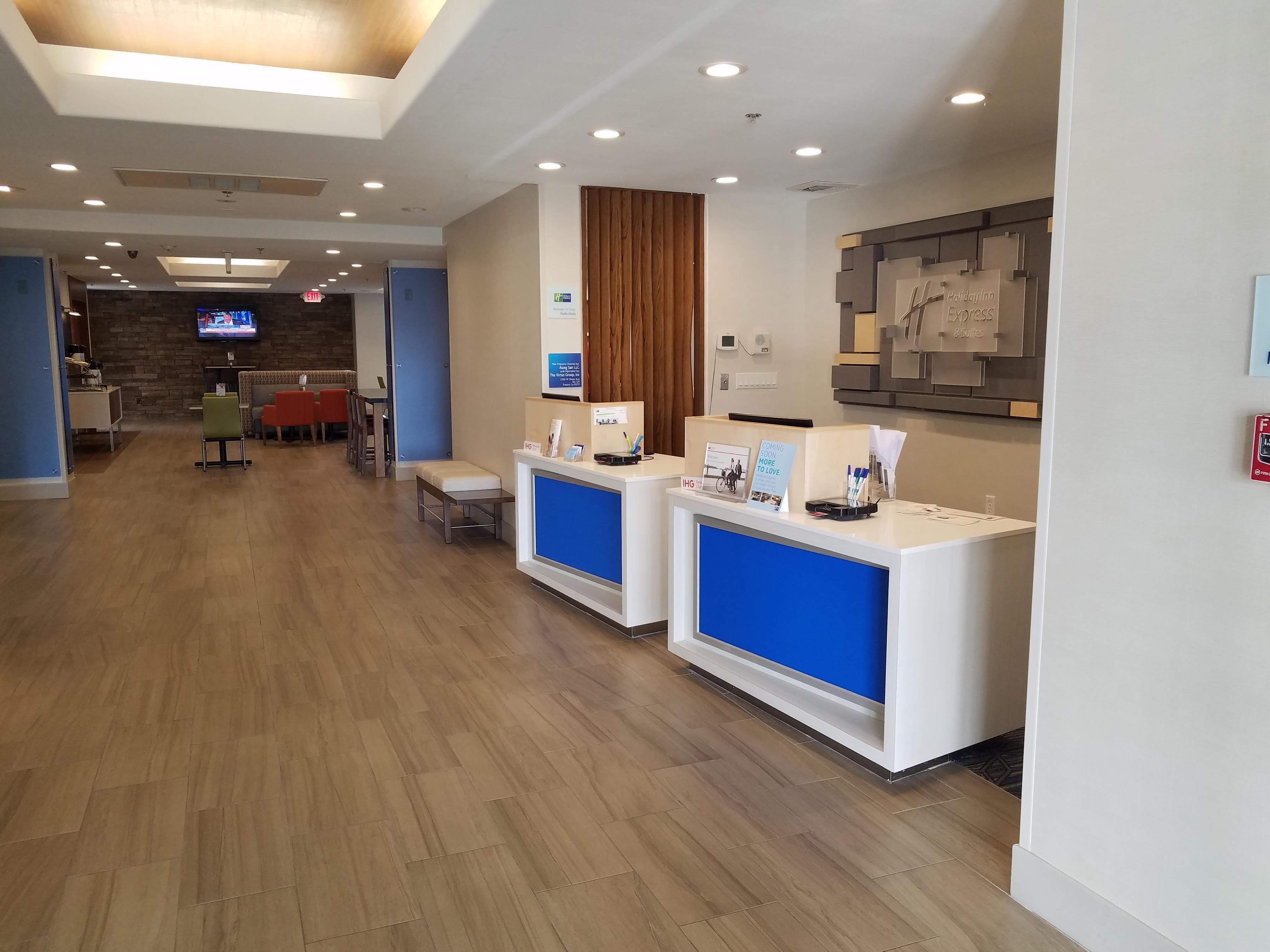 Holiday Inn Express & Suites Dinuba West By Ihg Zewnętrze zdjęcie