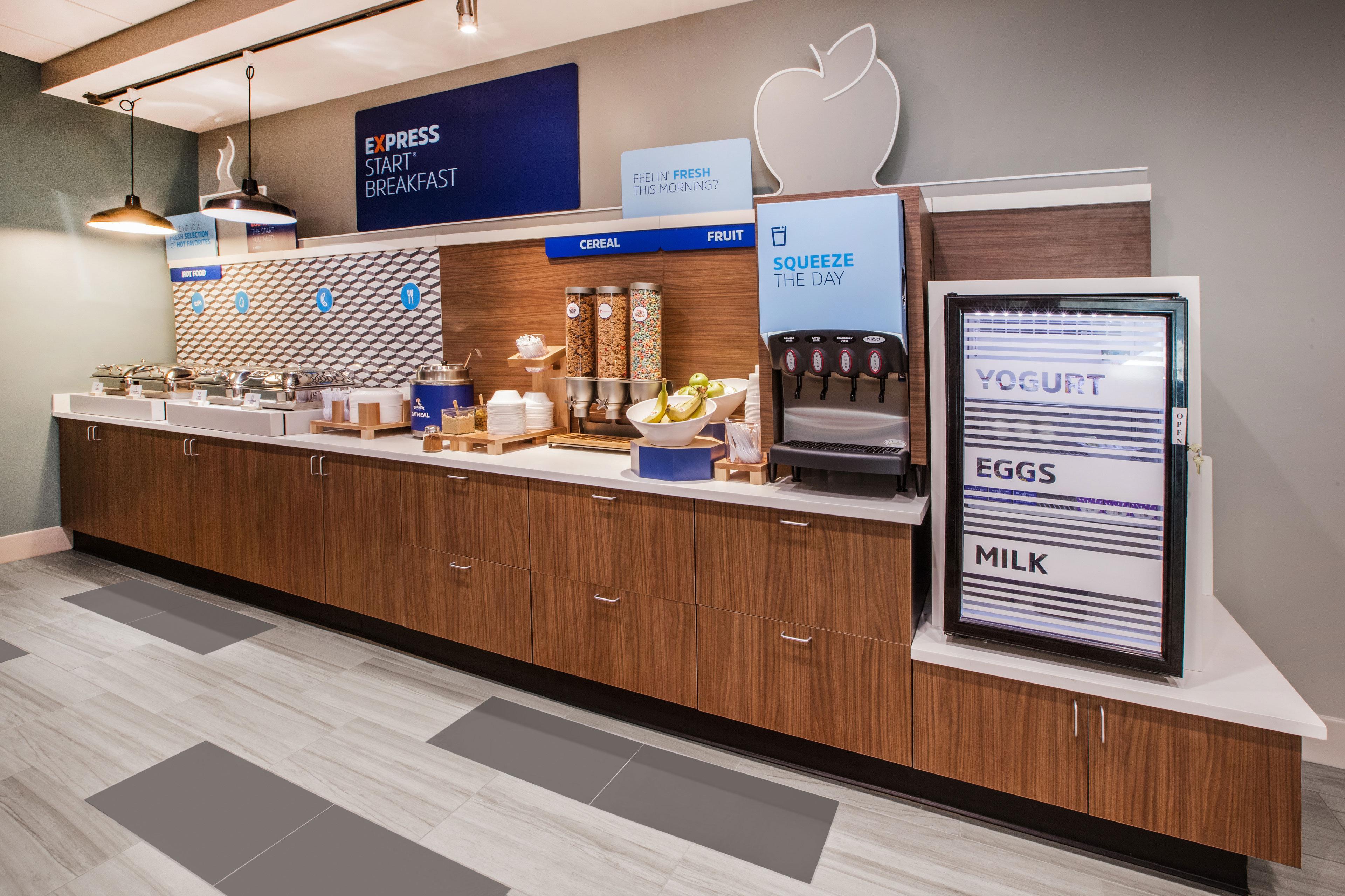Holiday Inn Express & Suites Dinuba West By Ihg Zewnętrze zdjęcie