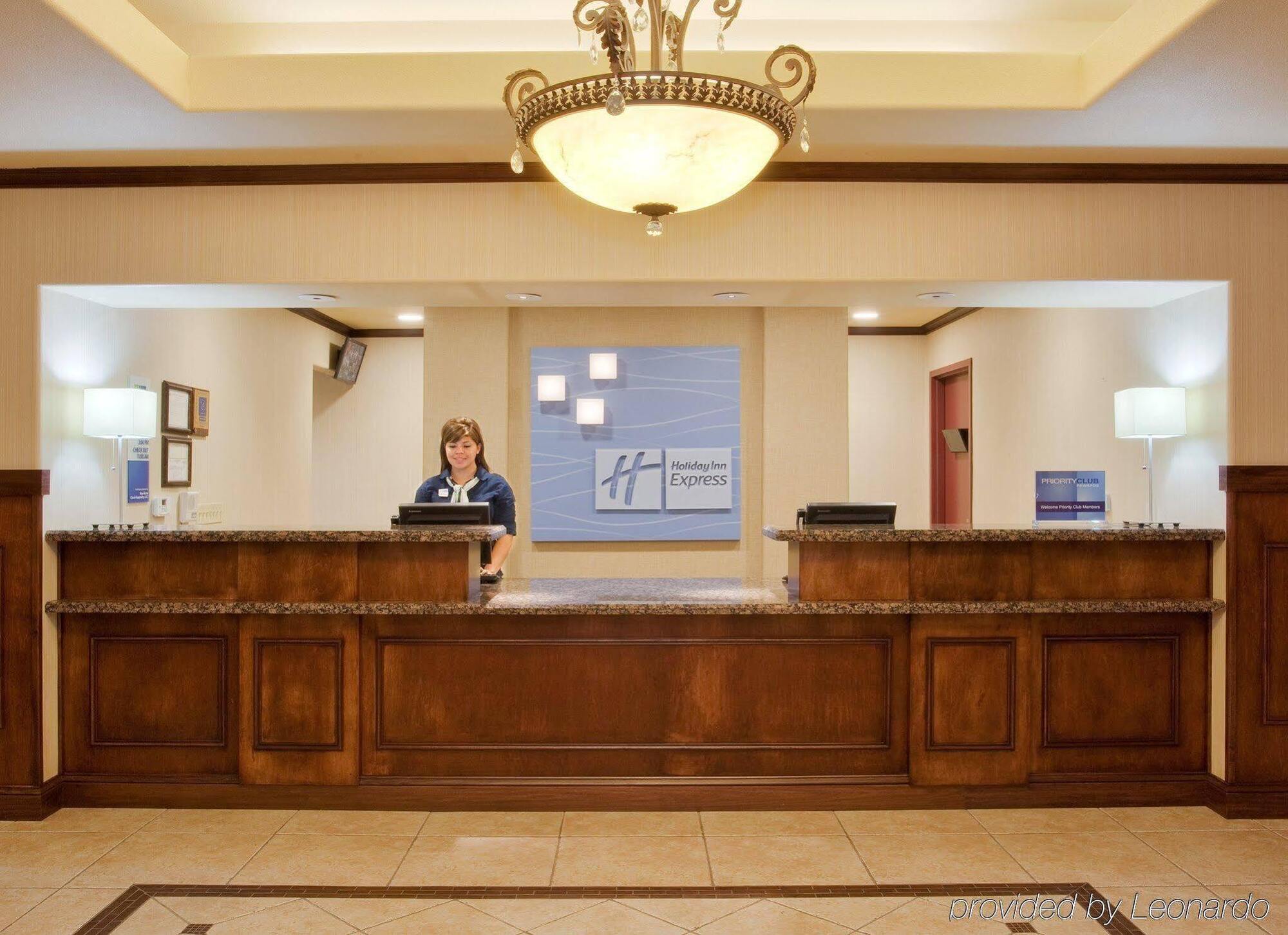 Holiday Inn Express & Suites Dinuba West By Ihg Zewnętrze zdjęcie